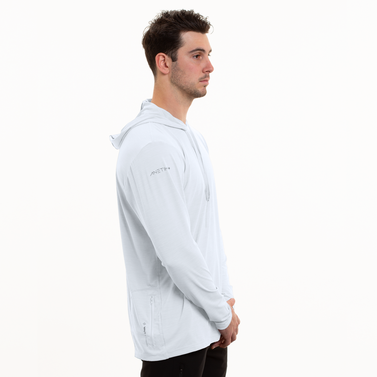 WHITE HEATHERED